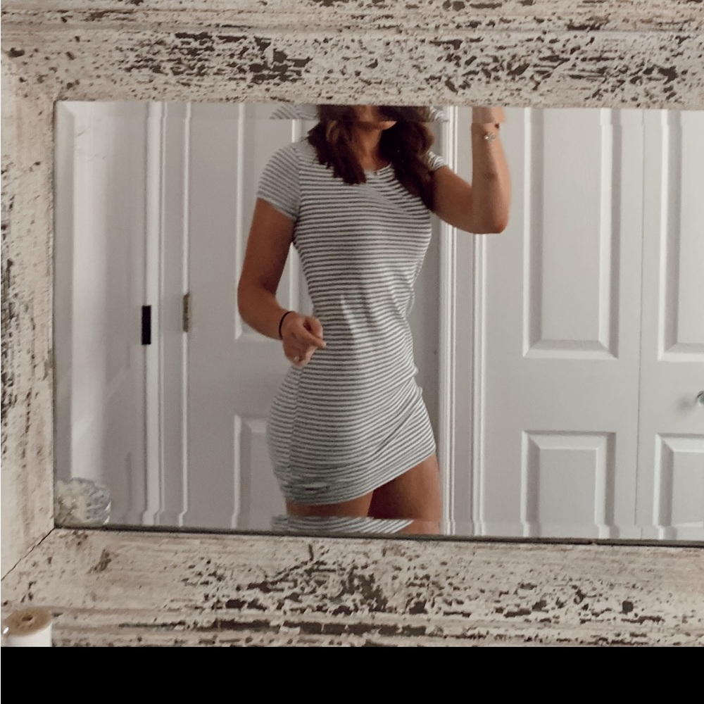 Super cute stretchy sundress!